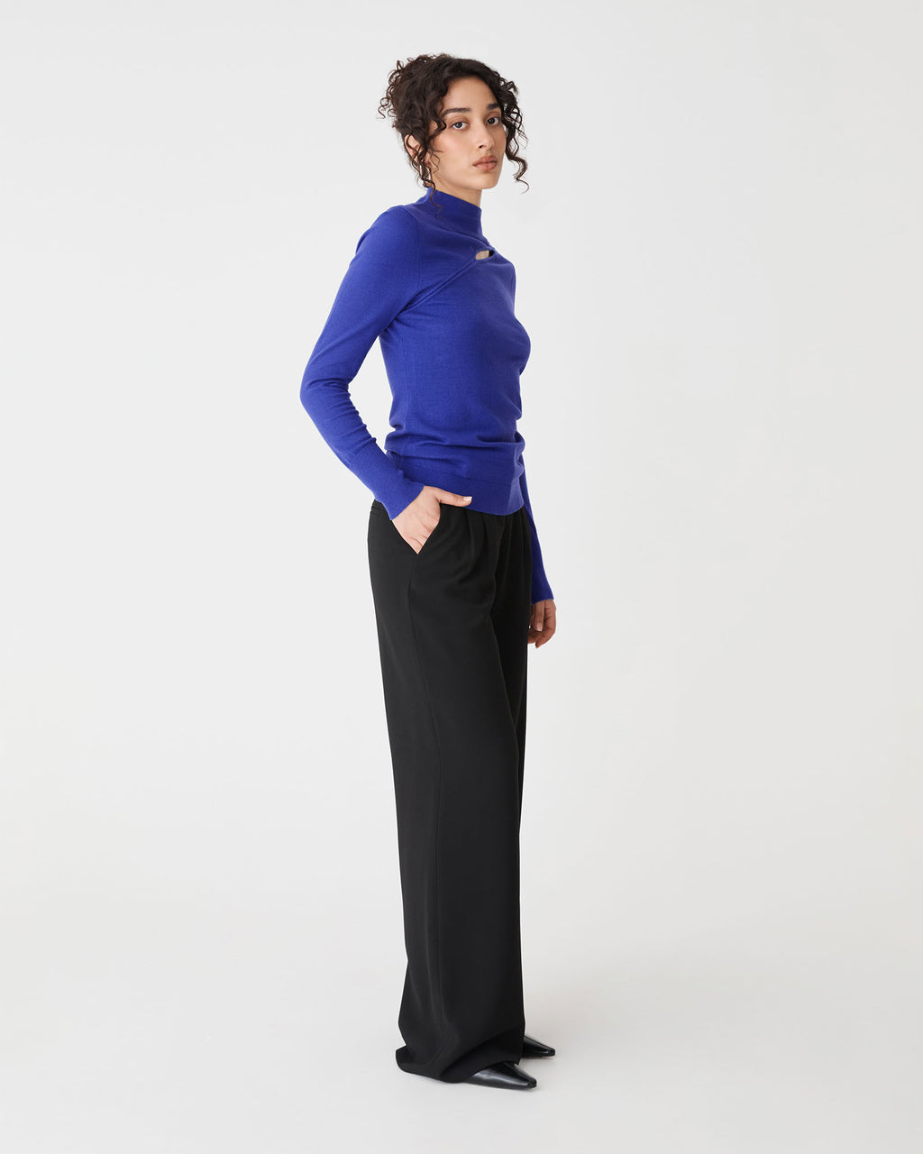 Alice Cut Out Knit