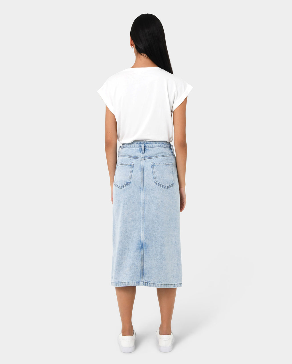 Baylee Basic Tee