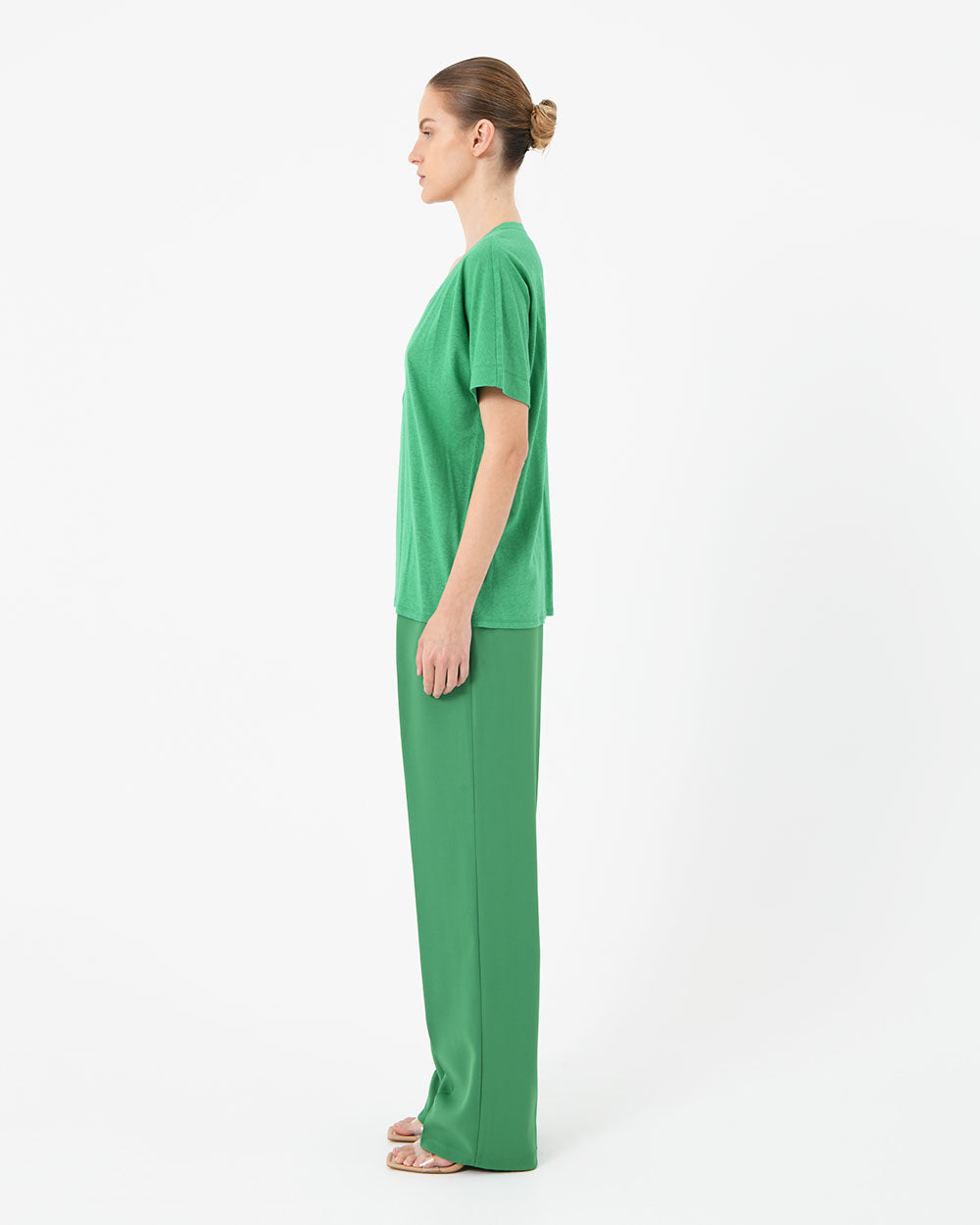 Brussels Linen V-Neck Tee