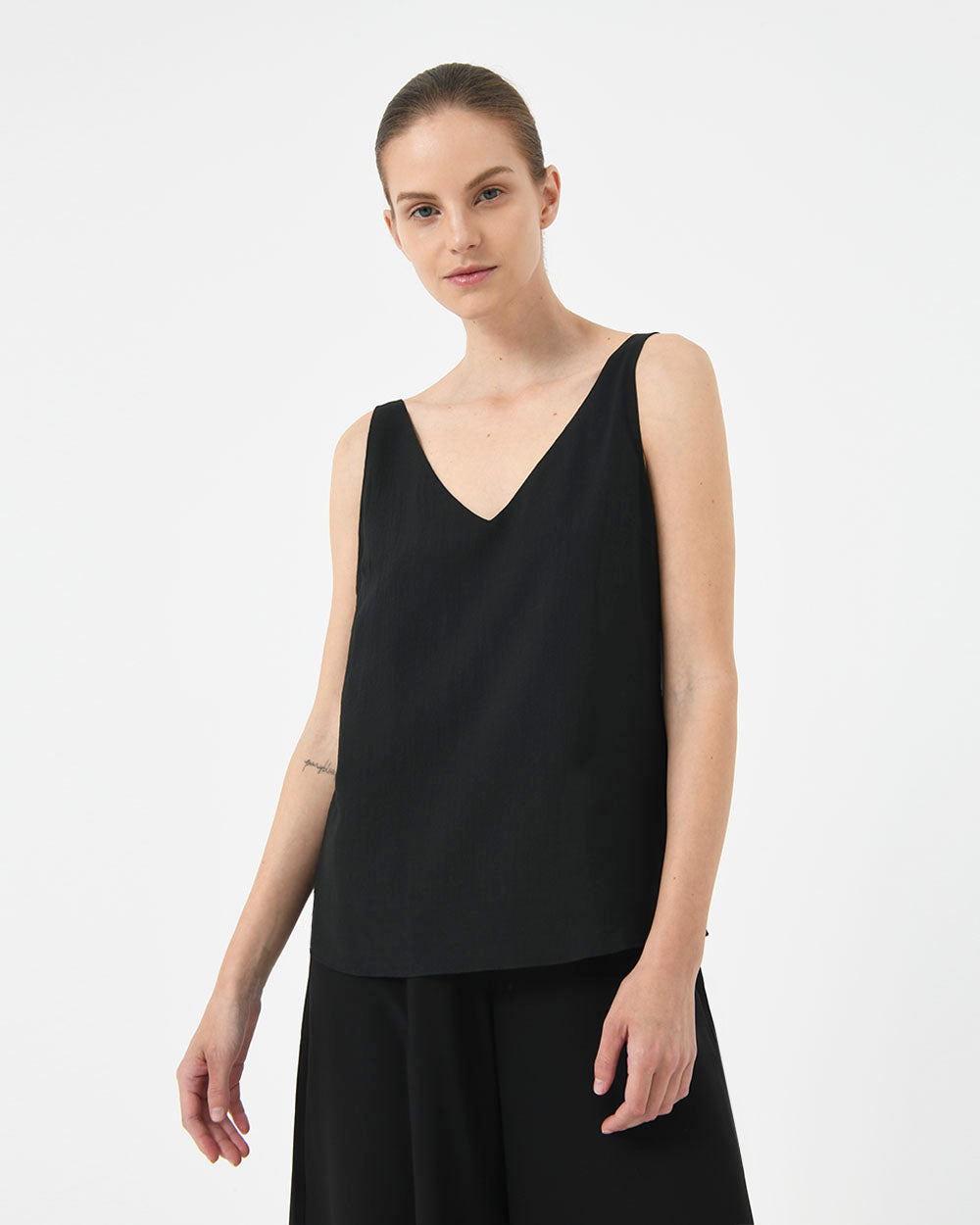 Johanna V-Neck Tank Top