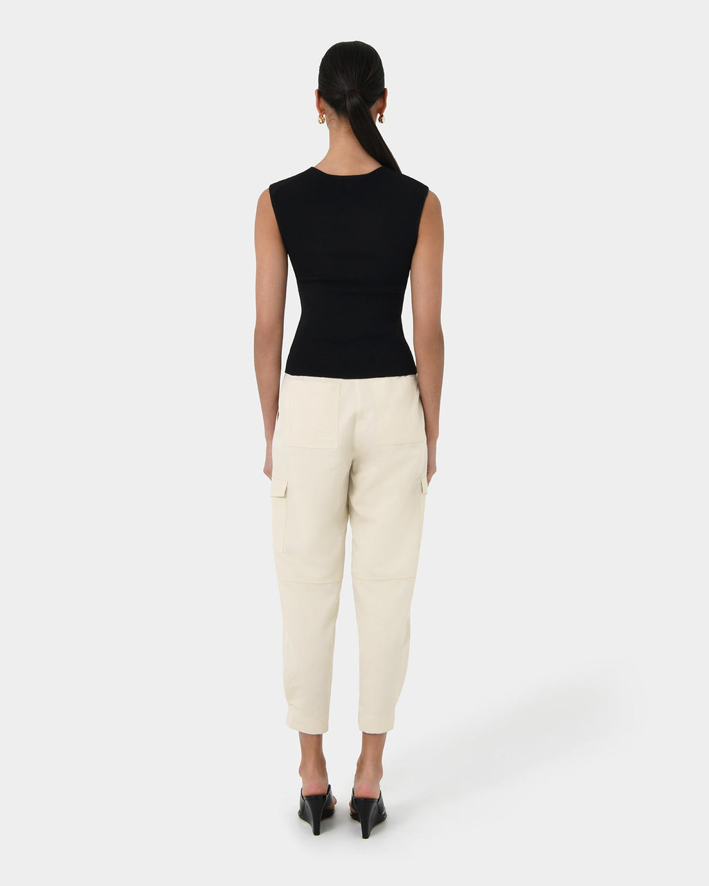 Viviana Sleeveless Knit Top