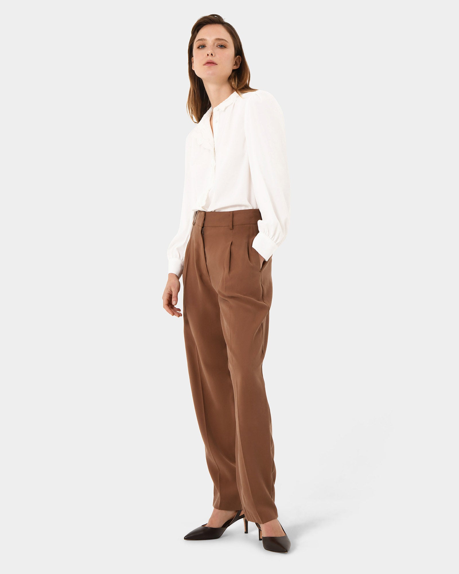 Hazel Belted Tapered Pant
