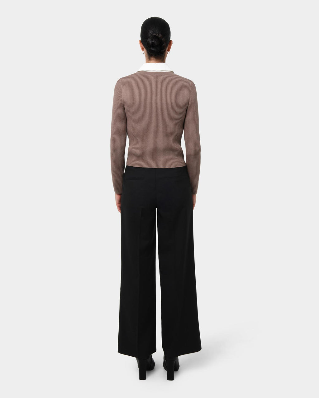 Abaya Button Crop Knit