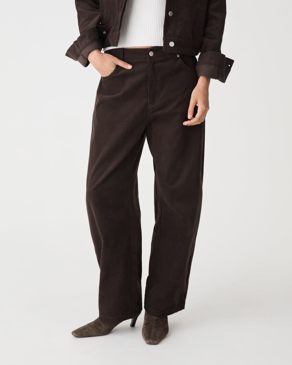 Nya Corduroy Barrel Leg Pants