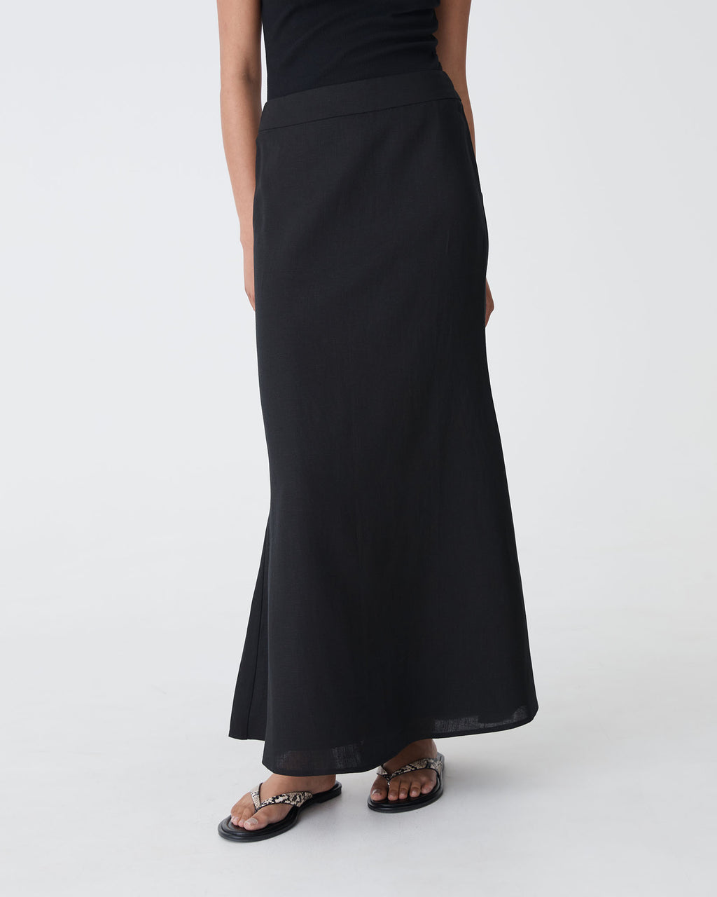 Amelia Linen Blend Maxi Skirt