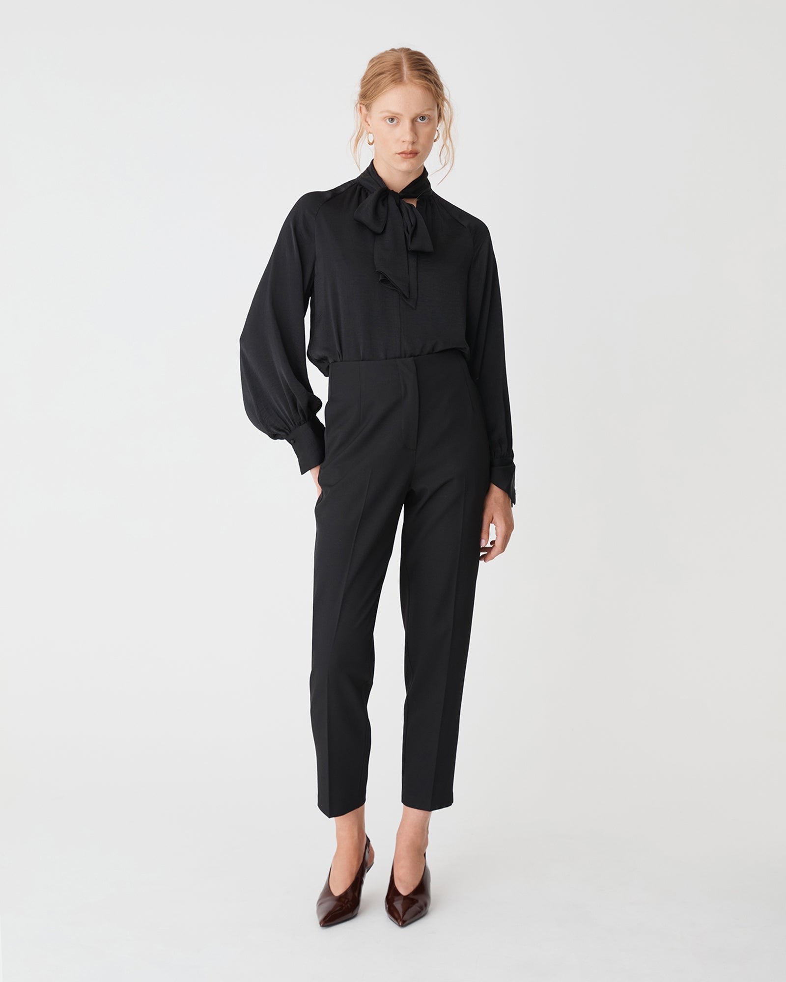 Sienna Pussybow Blouse