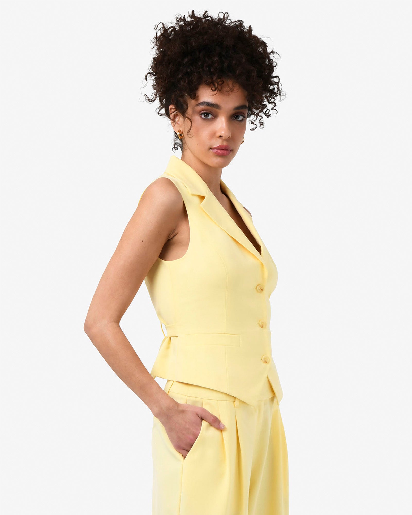 Amera Collared Vest