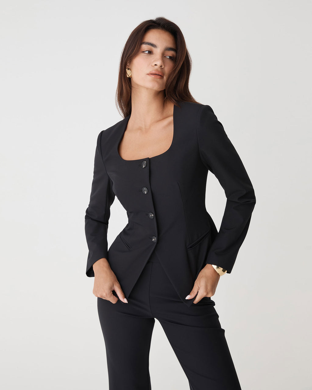 Thea Scoop Neck Blazer