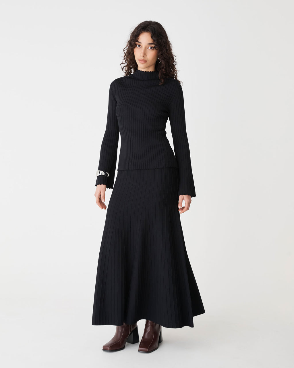Nevaeh Bell Sleeve Knit