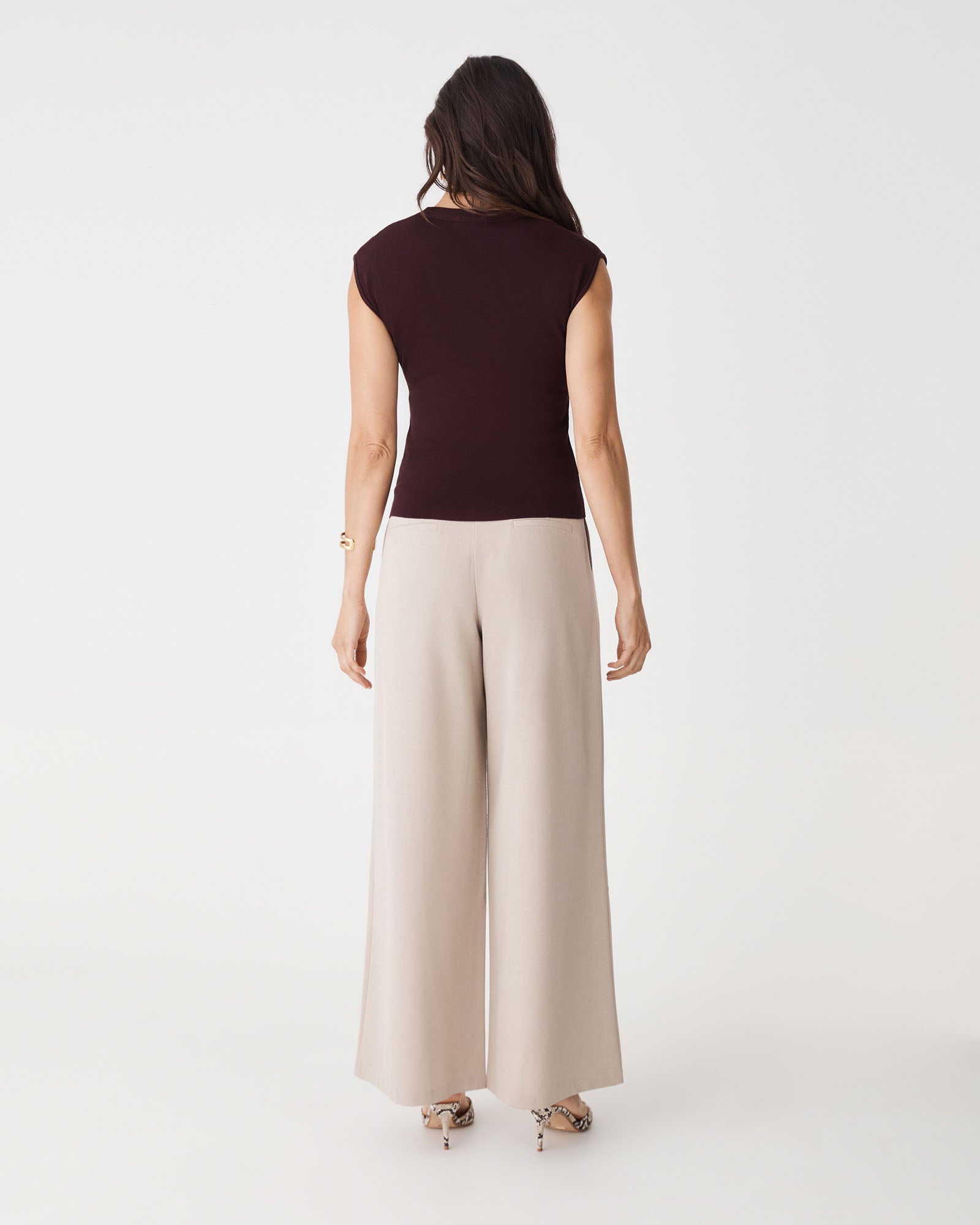 Laura Tencel Scoop Neck Knit