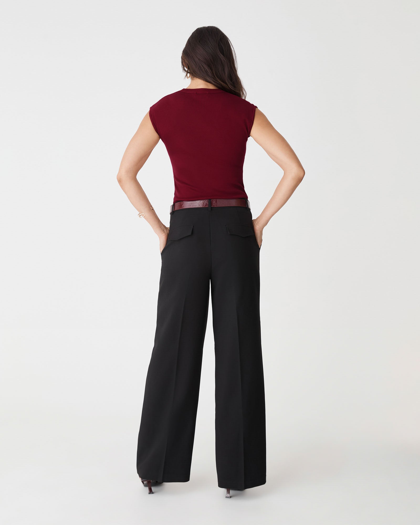 Laura Tencel Scoop Neck Knit