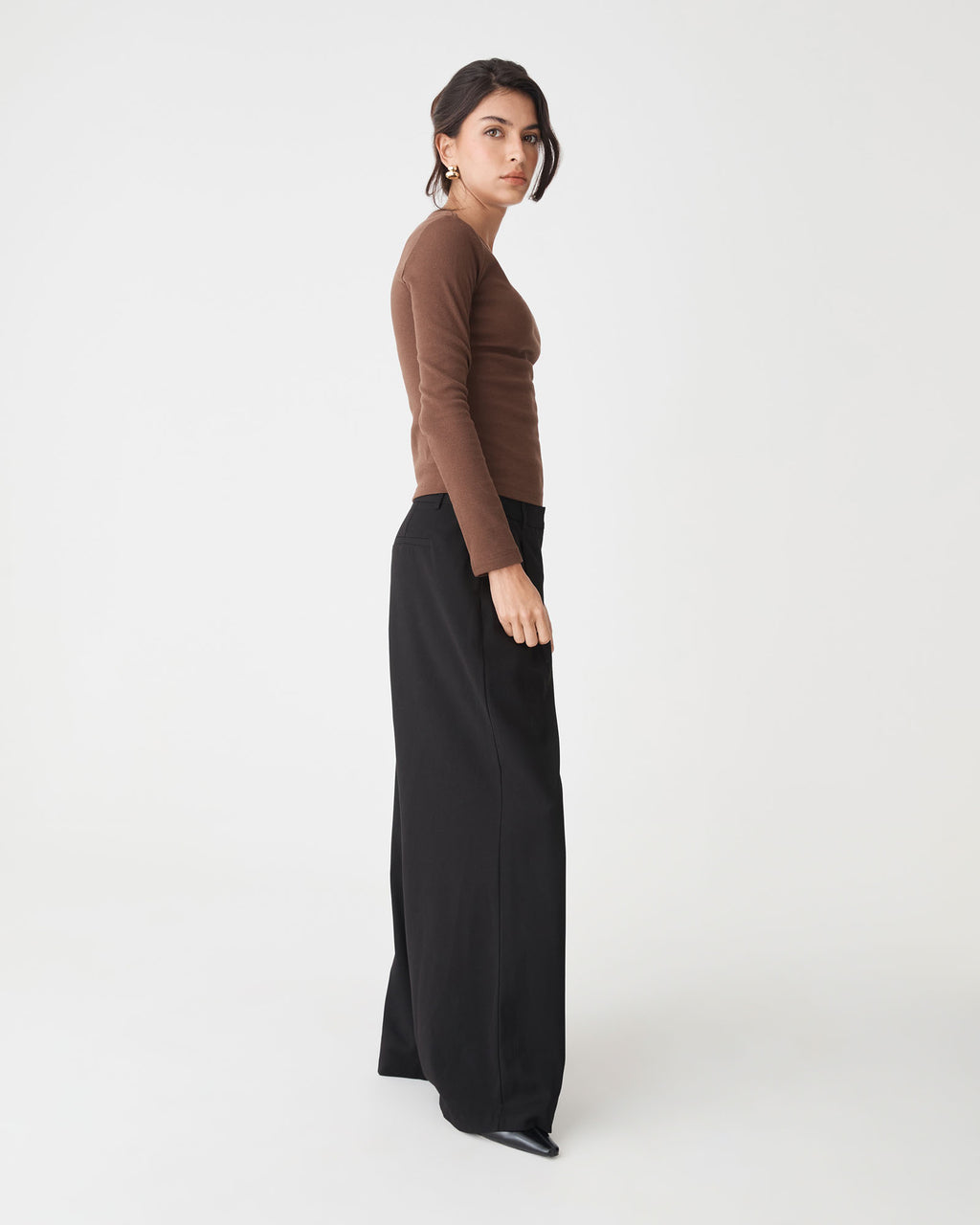 Arden Mid Rise Pleated Pants