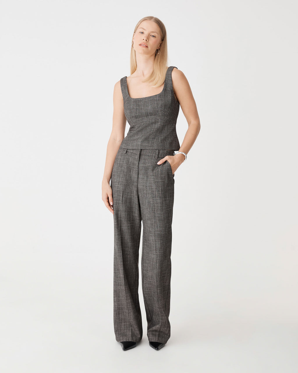 Harper Scoop Neck Top