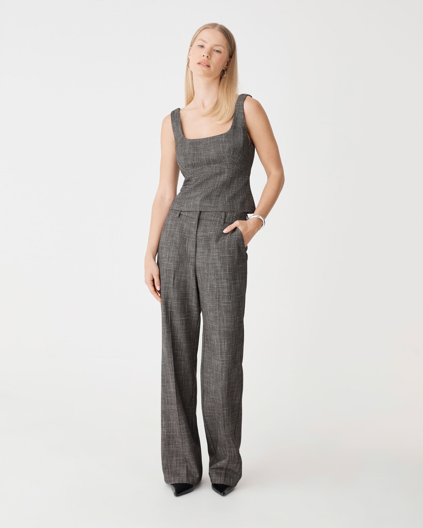 Harper Scoop Neck Top