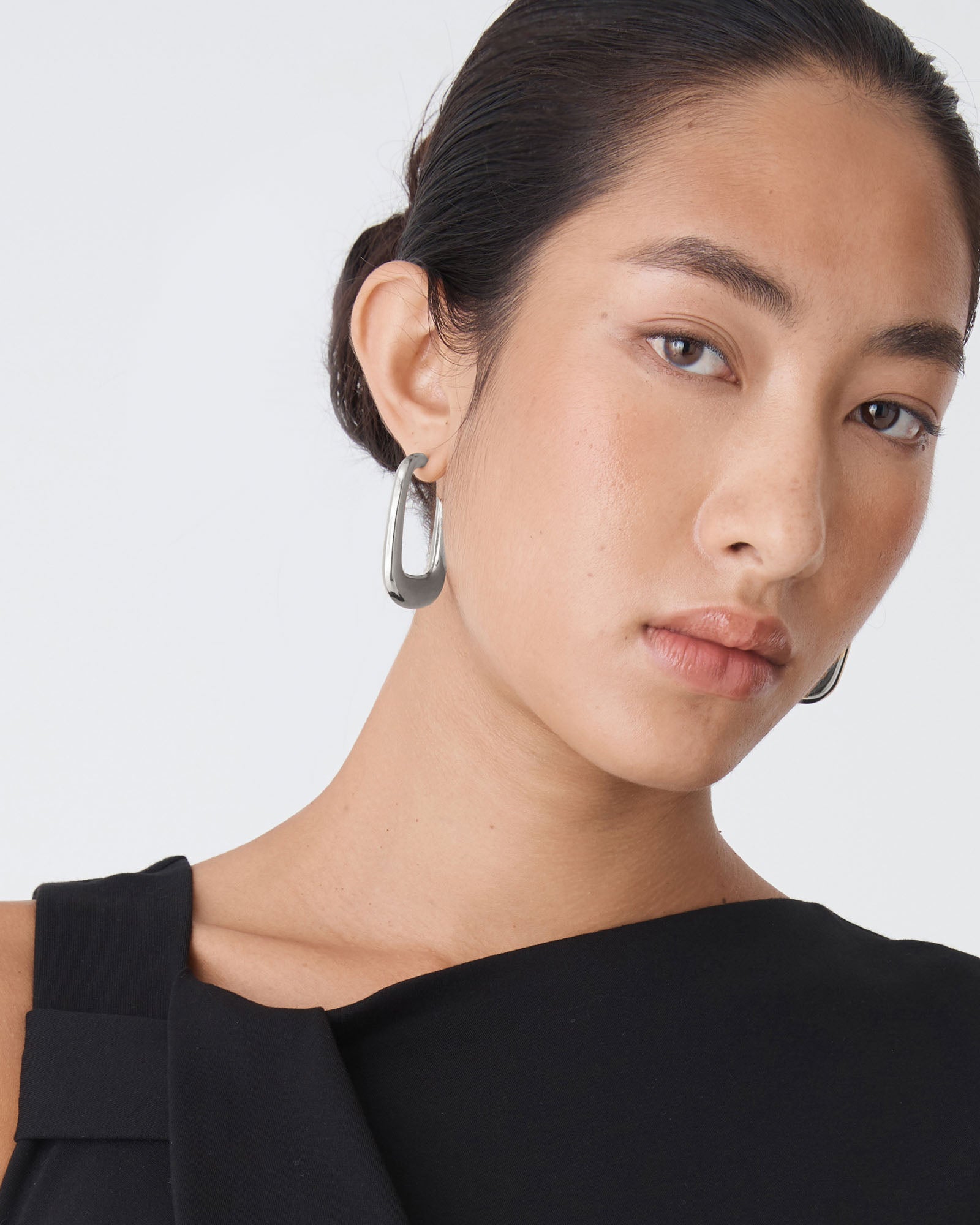 Mila Loop Earrings
