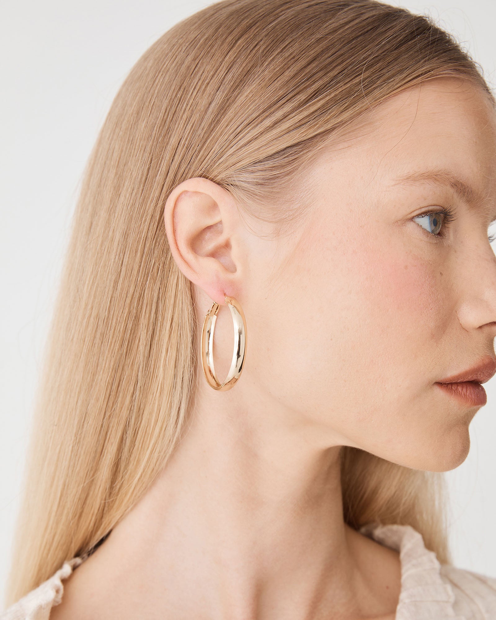 Aurelia Hoop Earrings