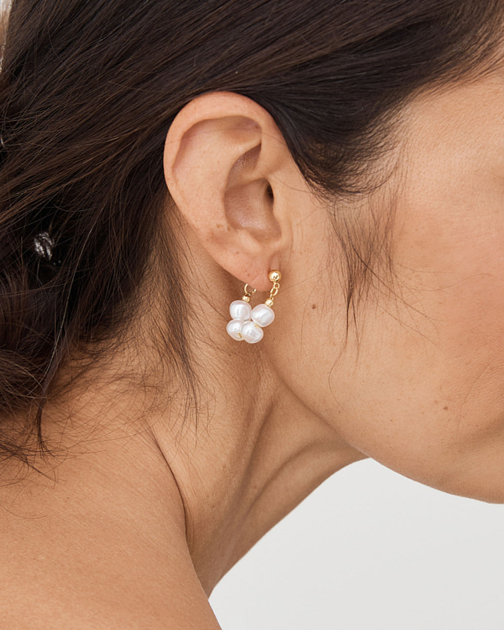 Amelie Pearl Earrings