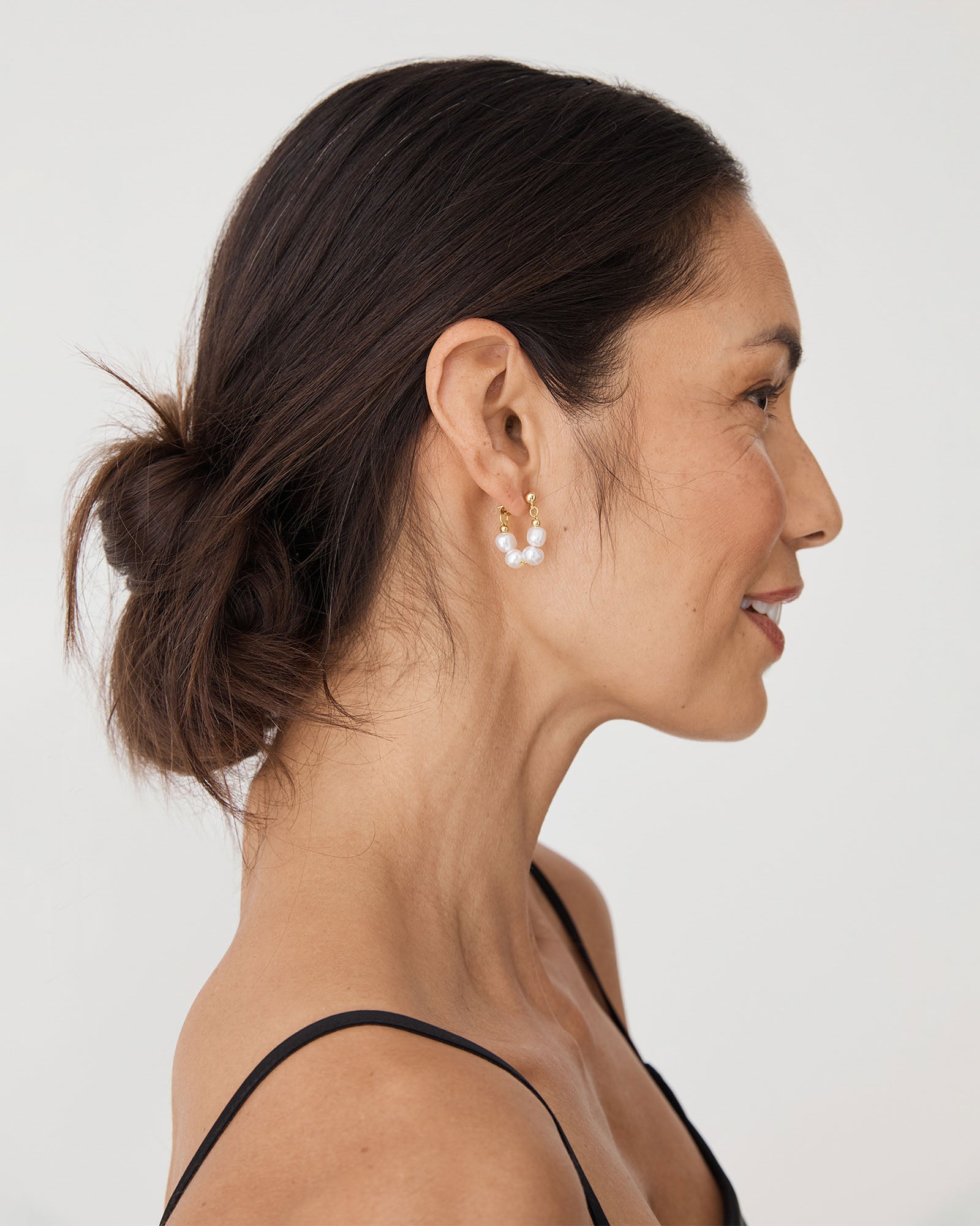 Amelie Pearl Earrings