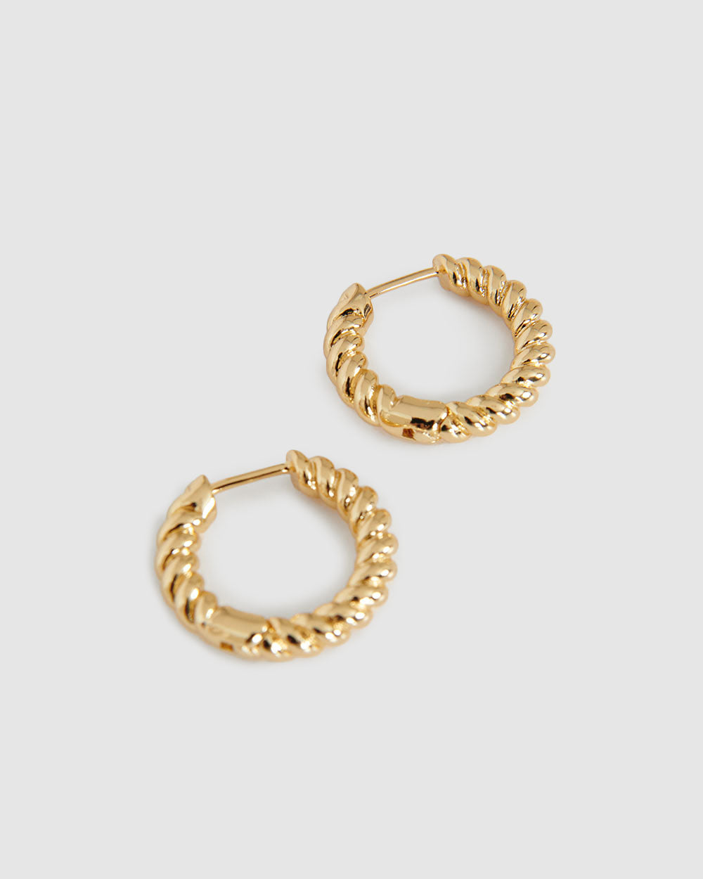 Briella 16k Gold Earrng