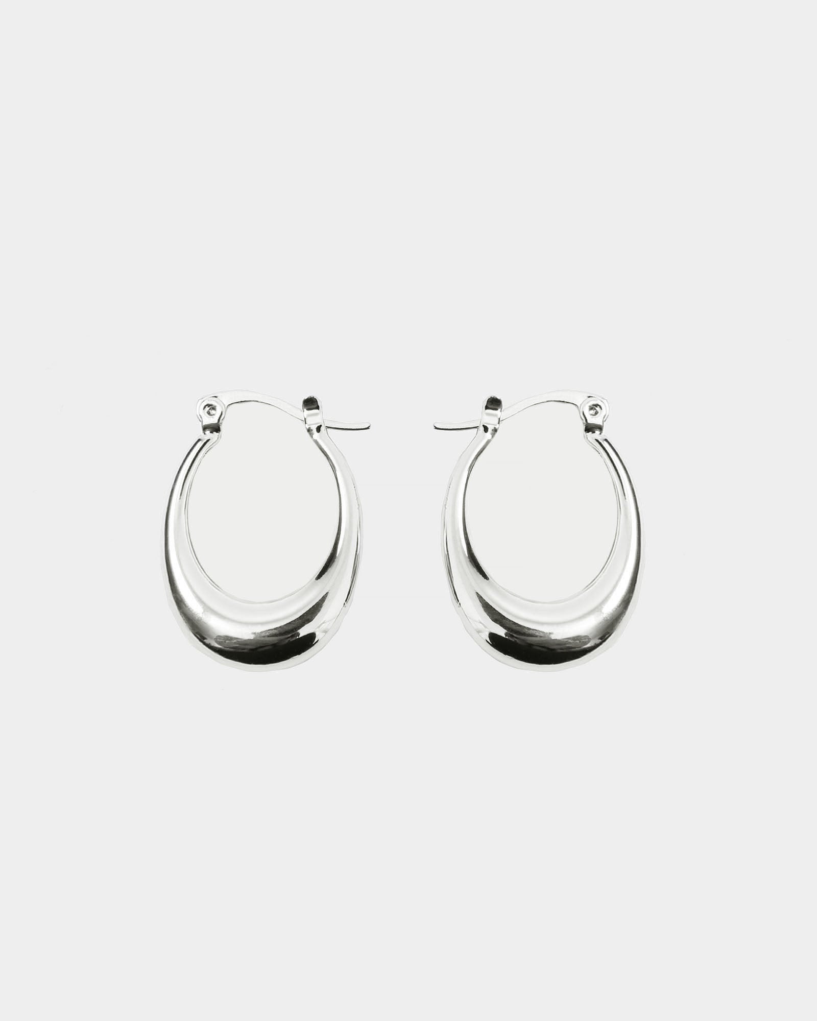 Jessi Sterling Silver Plated E