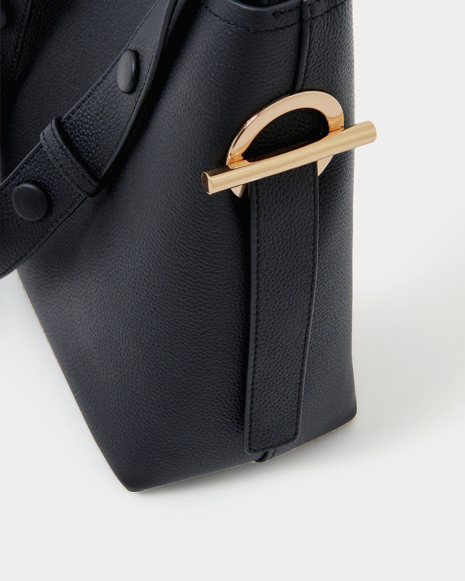 Brighton Leather Bag