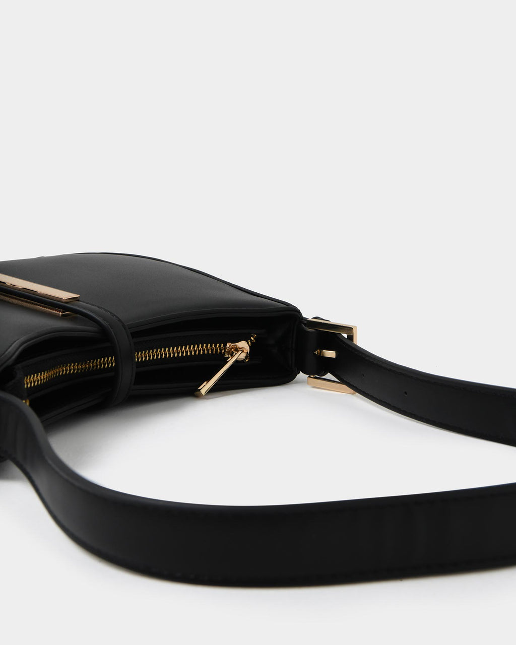 Jessica Shoulder Bag
