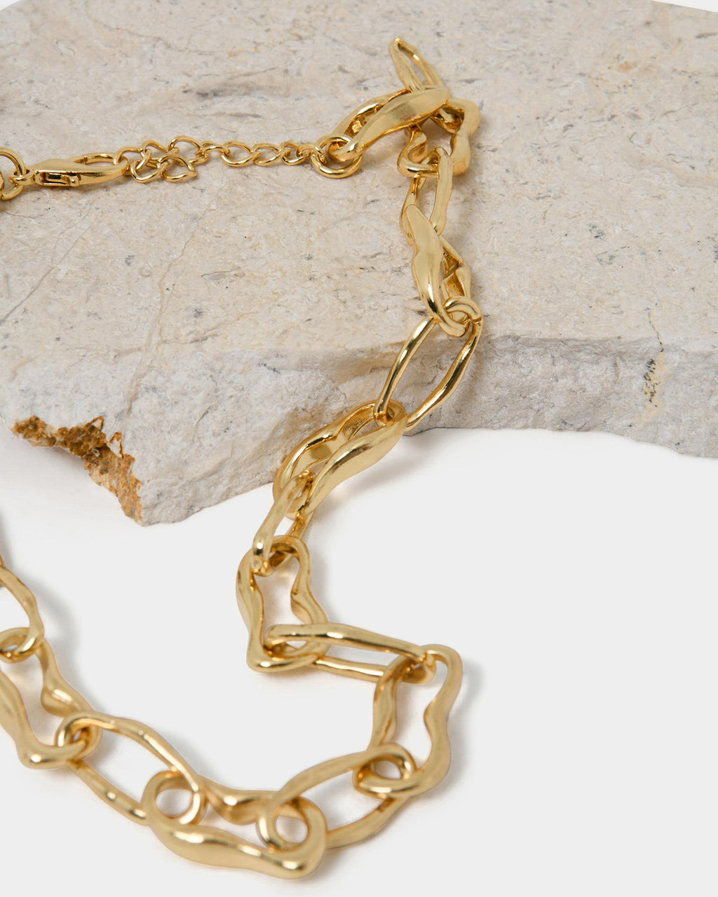 Winsley Chain Necklace